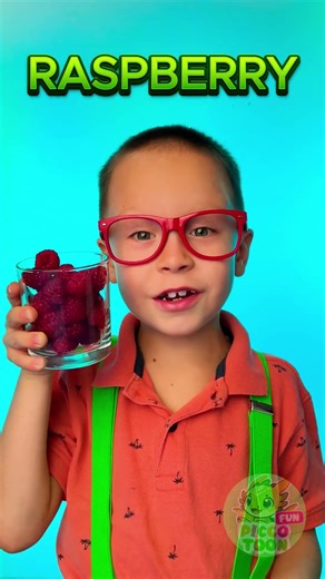 🍏 Can You Guess If Apples Sink or Float? Fun Science Challenge for Kids! 🍇