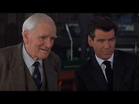 THE WORLD IS NOT ENOUGH | Bond Meets R
