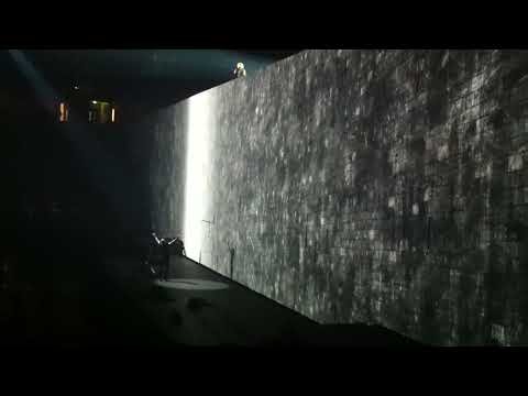 Roger Waters – Comfortably Numb (Live at Manchester Arena) | September 2013