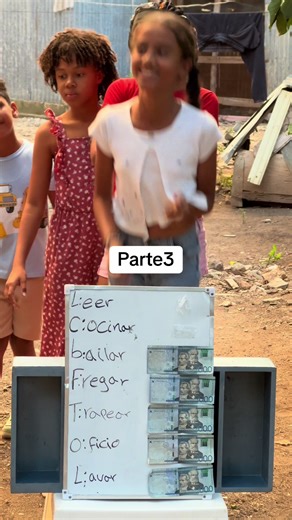 🧞‍♀️👨‍🏫💰Adivivine la palabra que está escrita en la pizarra y gana 2,000 pesos 🧞‍♀️👨‍🏫💰Get the word that is written on the blackboard and earn 2,000 pesos #usa🇺🇸 #guess #Words #earn #money