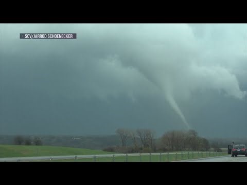 Midwest sees heavy damage from powerful winds, reported tornadoes