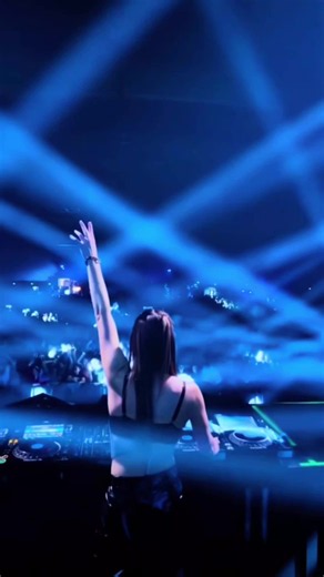 This groove takes the unexpected route 🔥 #EDM #UndergroundSound | EDM Music