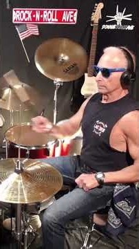 S I. AC /DC thunderstruck . Outlaw, grit. DonnieRockAve