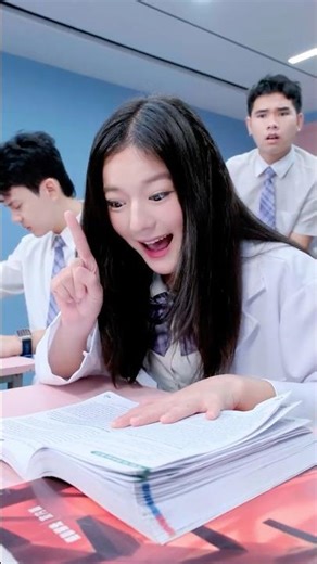 Playing Doctor to Help My Crush… Or Not!? 😱💉#linhchihihi #messyclassroom #schoolcrush #schooldrama