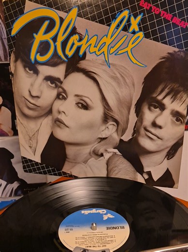 Accidents Never Happen - Blondie/Eat to the Beat 1979 LP #blondie #debbieharry #newwavemusic #altrock #70smusic