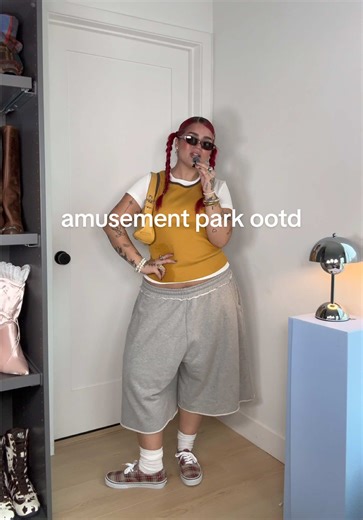 amusement park fit of my dreams!!!!! have you ever seen a more jadey coded shoe omg ?!!! @vans 🍊#VansPartner