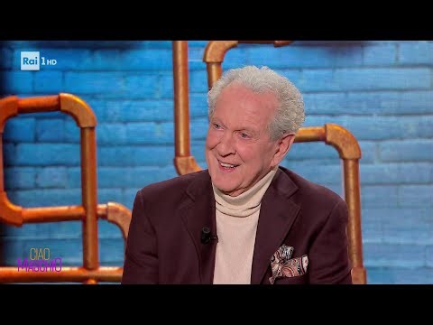 Memo Remigi: "Mia moglie Lucia mi ha sempre lasciato una porta aperta" - Ciao Maschio 03/01/2025