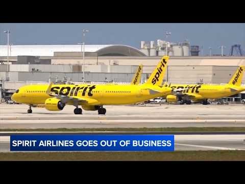 Travelers at Chicago O'Hare airport scramble after Spirit Airlines cancels all flights