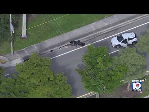 Fort Lauderdale police investigate serious crash involving motorcyclist