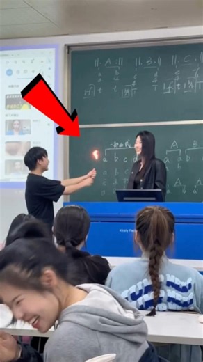 Fire Magic in Class 😯🤯|| #short #viral #virlshort #viralvideo