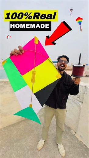 Making Flying kite At Home 🪁#shorts #experiment