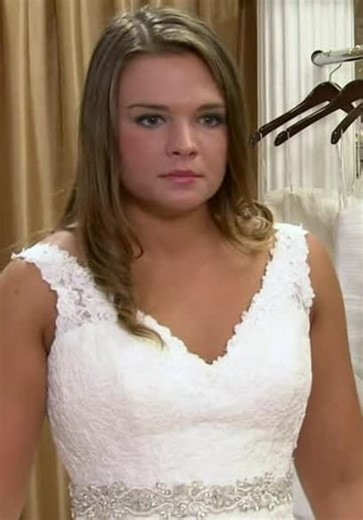 Something Borrowed, Something New S03:E03 - Southern Barbie Bride