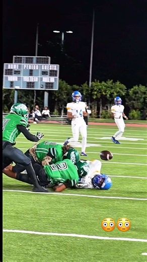 Crenshaw vs Dorsey: Vicious Hit Pops the Ball Out! 🏈🔥
