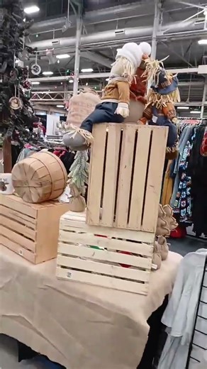 Part 14. I dig the whole booth but the Let It Snow one.