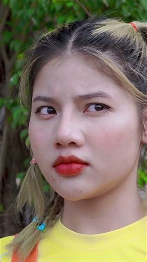 Banana TV The Ultimate Blaster Battle: Who Will Win the Crazy Toy Challenge? #Shorts