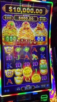 Buying a $240 Instant Feature on Rakin' Bacon Triple Pop! #slots #lasvegas #casino