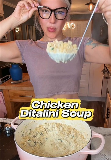 🥣CHICKEN DITALINI SOUP🧄🤌🏼 INGREDIENTS • 1 lb cooked chicken breast, diced into bite-sized pieces • 2 tbsp olive oil • 2 tbsp butter • 1 tsp garlic powder • 1 tsp onion powder • 1 tsp smoked paprika • 1 tsp Italian seasoning • 1 tsp red pepper flakes (optional) • Salt & black pepper, to taste • 6 garlic cloves, minced • 1 small onion, finely chopped • 2 cups chicken broth • 8 oz ditalini pasta • 2 cups heavy cream • 1 cup freshly grated Parmesan • 2 tbsp fresh parsley, chopped • Extra Parmesa