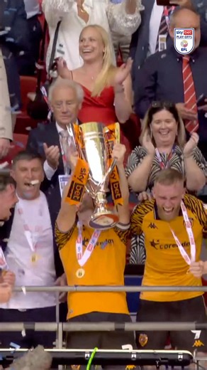 Hull City are GOING UP! 🙌 #EFLPlayOffs