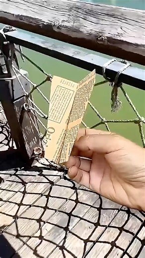 How To Make Fastest Paper Plane 🤗✈️ , Best Paper Airplane , Flying Paper Jet Tutorial #shorts#paper