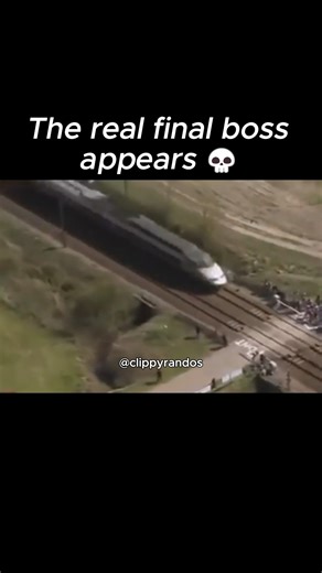 Clips | Trends | Highlights on Instagram: "Follow for more 👉 @clippyrandos This was the moment when a legendary race collided with real life. During the 2015 Paris Roubaix, chaos erupted when a rail crossing unexpectedly interrupted the race, forcing riders to react in seconds. Some stopped. Some crossed. And in that instant, the outcome of one of cycling’s most brutal classics was forever changed. Paris Roubaix is known as the Hell of the North for a reason. Cobbled roads, mechanical failures,