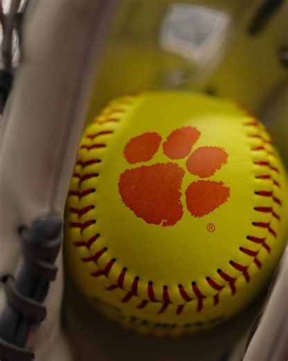 E2 | Back-to-BACK strikeouts from Lexie Hames eliminates the threat of two runners on in the secondClemson 1 | College of Charleston 0