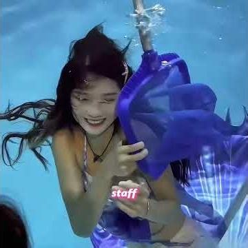 The little girl wants to turn into a mermaid. Will she succeed? #funny #shorts