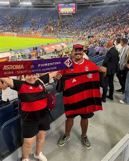 Macaense e mãe ganham ingressos de Wesley para estreia da Roma no Italiano