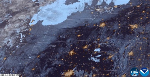 There is a #SlightRisk of #severe weather today over parts of Texas, Oklahoma, Kansas and Missouri. #FloodWatches associated with this storm system are currently in place over an area spanning the Kansas–Missouri border. NOAA’s #GOESEast (#GOES19) 🛰️ captured this imagery of the https://t.co/WUhgz41JqG