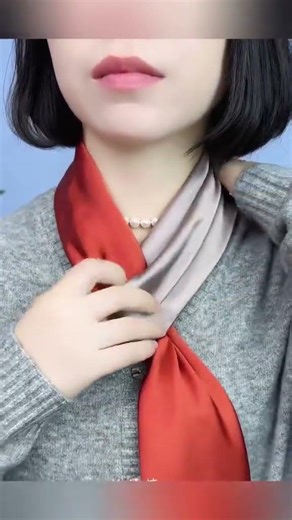 How to Tie a Silk Scarf in Spring Smart & Neat Style Tutorial #SpringFashion