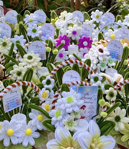 KMD Crafts: Elegant Undas & Memorial Flower Arrangements