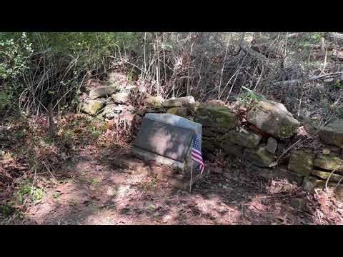 Cleaning the Gravesite of Revolutionary War Veteran James Lawson 