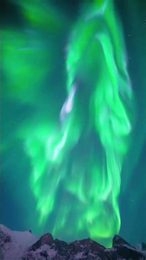 Northern Lights Norway 🇳🇴 | Tromsø Aurora Borealis Night Sky Travel Guide