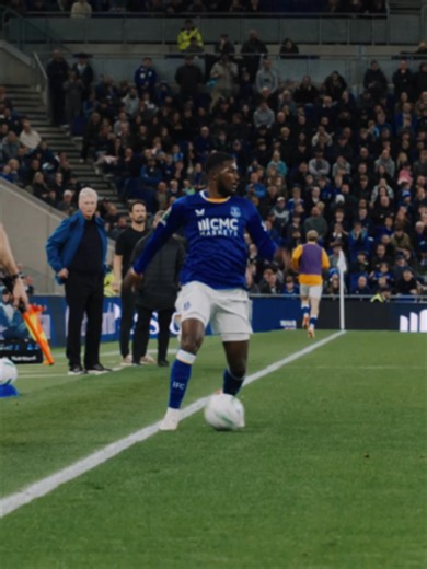 Charly's match-winning moment from pitchside! 🤩 #everton #carabaocup #carlosalcaraz
