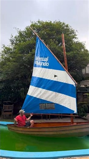 O BARCO ganhou o MOTOR: a VELA!
