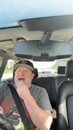 Farting💨 In Jars 🫙 #jars #fart #farting #cartalks #carvideo #car #funnyvideo #funny #random #weird
