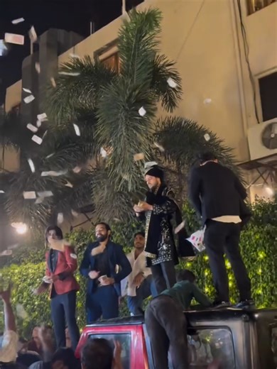 Wedding Day Barat Arrival ✨ | Grand Pakistani Wedding Entry #PakistaniWedding #BaratArrival #WeddingMoments #BrideAndGroom