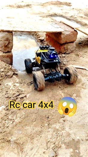 1:16 4WD Rock Crawler RC Car Offroading & Review | 2.4GHz Off-Road Climbing Beast #shorts