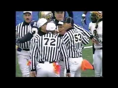 Esks Nearly Recover Open-Field Kick for Touchdown (2003)