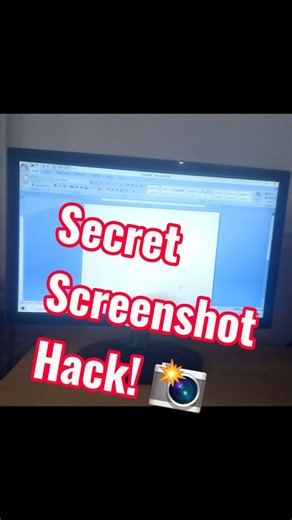 Crop & Take Screenshots Fast! 💻 #Shorts #computertricks #techhacks #windowshacks #keyboardshortcuts
