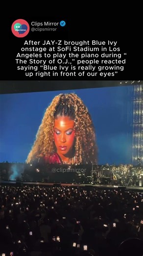 JAY-Z father-daughter moment by bringing Blue Ivy onstage as she plays the piano 😭🎹 #jayz