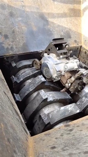 Engine vs Shredder: What Happens Next Will Shock You!