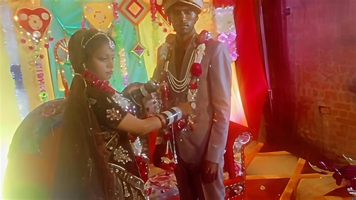 शादी के 18 दिन बाद प्रेमी संग फरार हुई नई दुल्हन, पति ने कहा- "उधार लेकर शादी की थी"