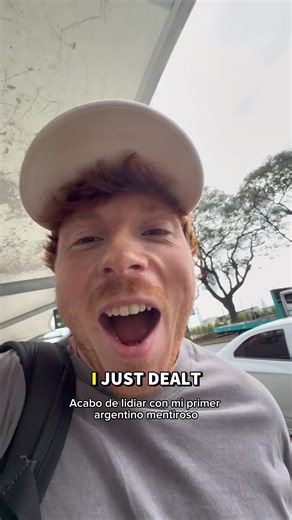 The 1st Argentinian that has ever tried to trick me From my experiences around the world, it is shocking how honest Argentinians actually are. From the 15 different provinces I have been to, no one has ever tried to trick or cheat me So when this uber tried to drop me off in the middle of the highway I couldn’t believe it. He was just being lazy, which was crazy because the difference between dropping on the highway or in the airport is 1 min by car or 10 minutes by foot. An experience! #fyp #te