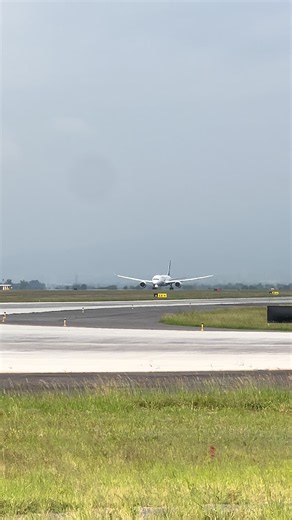 Aeromexico 787-8 Dreamliner N966AM Guadalajara to Madrid flight AMX036