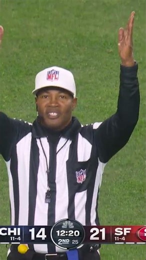 Caleb Williams looking like Aaron Rodgers 👀