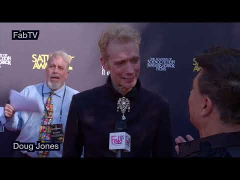 Doug Jones LOVED His Alien Role in Operation Taco Gary’s 👽 | Saturn Awards
