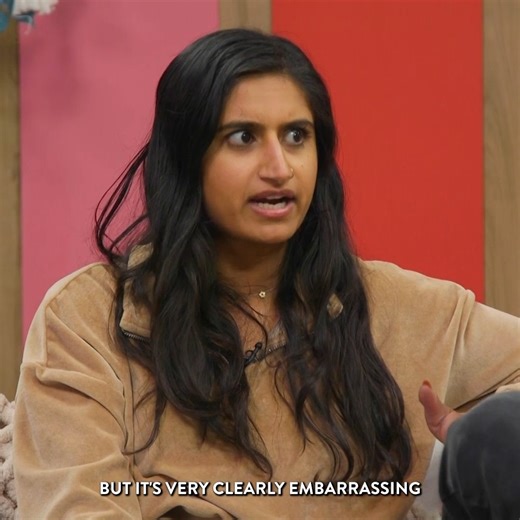 "Was I wrong for leaving an event when my fiancee called me a bookkeeper?" | Smosh