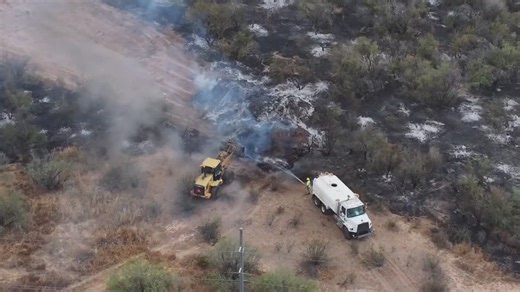 Crash causes brush fire in Surprise