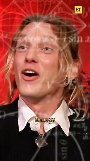 Jamie Campbell Bower and Noah Schnapp have VERY interesting reactions to the popular 'Stranger Things' fan theory that El, Kali, and Will symbolize the 20 that the gang needs to roll to defeat Vecna. 👀 #strangerthings | Entertainment Tonight