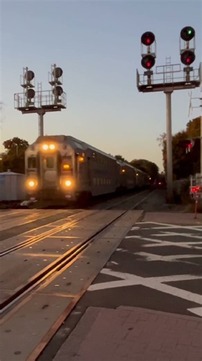 NJT Hoboken Train @ Ramsey #train
